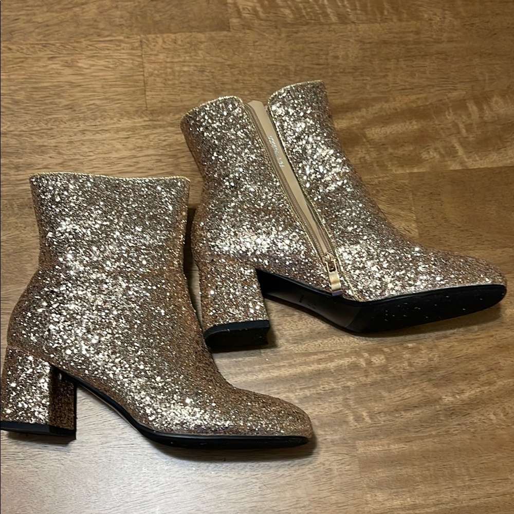 Gold sparkle boots